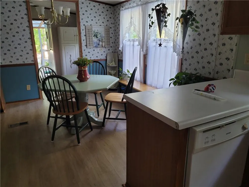 847 Knottywood Drive Lavonia, GA 30553