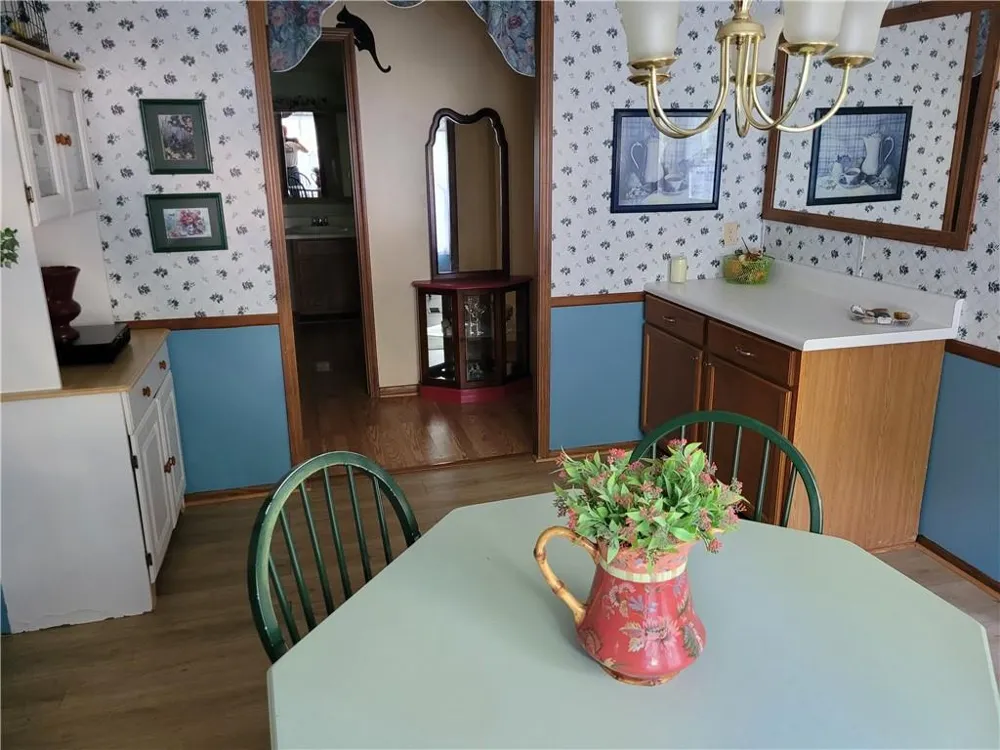 847 Knottywood Drive Lavonia, GA 30553
