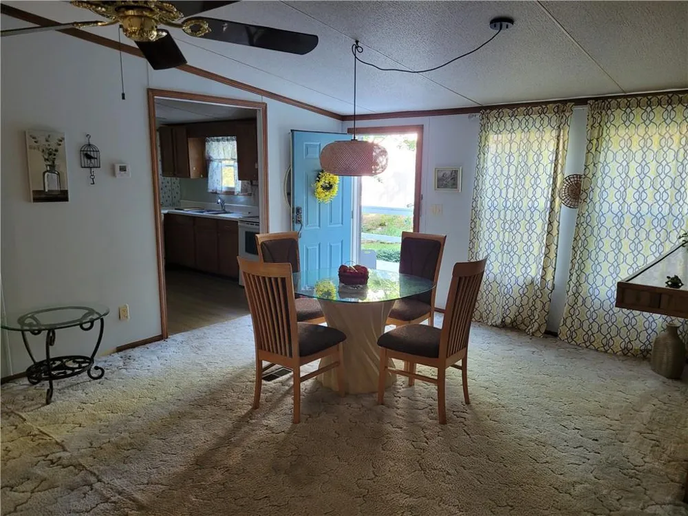 847 Knottywood Drive Lavonia, GA 30553