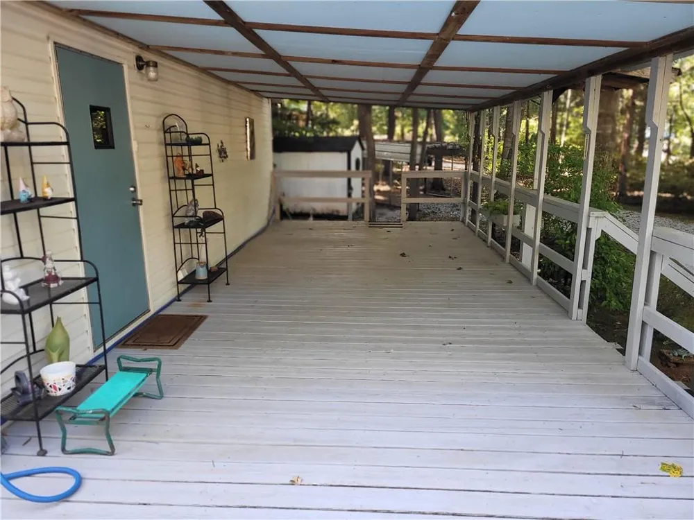 847 Knottywood Drive Lavonia, GA 30553
