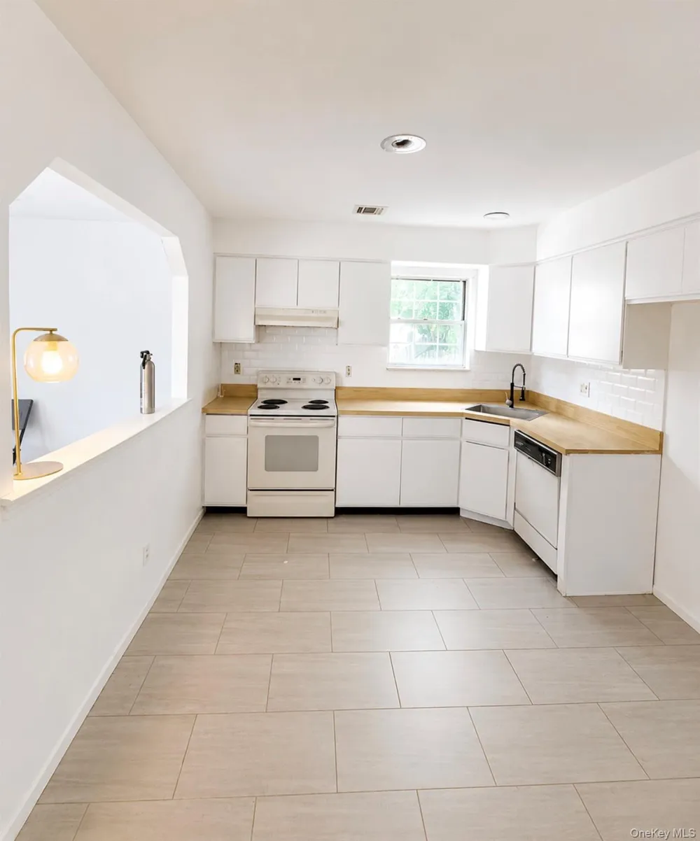 1 Atlantic Avenue #79 Farmingdale, NY 11735