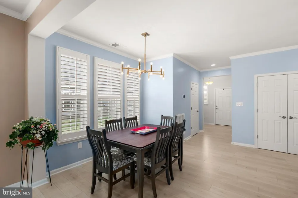 305 WATERSIDE SQUARE Bridgeville, DE 19933