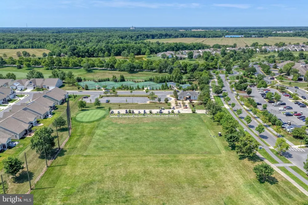 305 WATERSIDE SQUARE Bridgeville, DE 19933