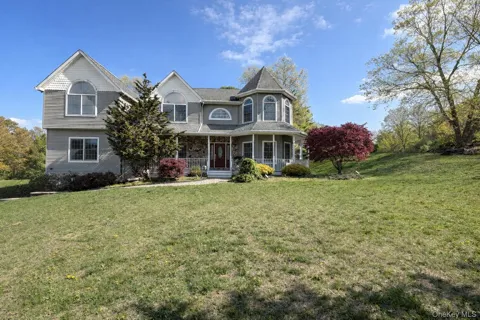 12 Fortune Way