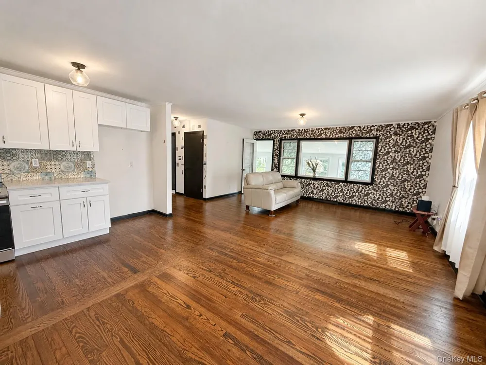 24 Andrew Paye Road Pond Eddy, NY 12770