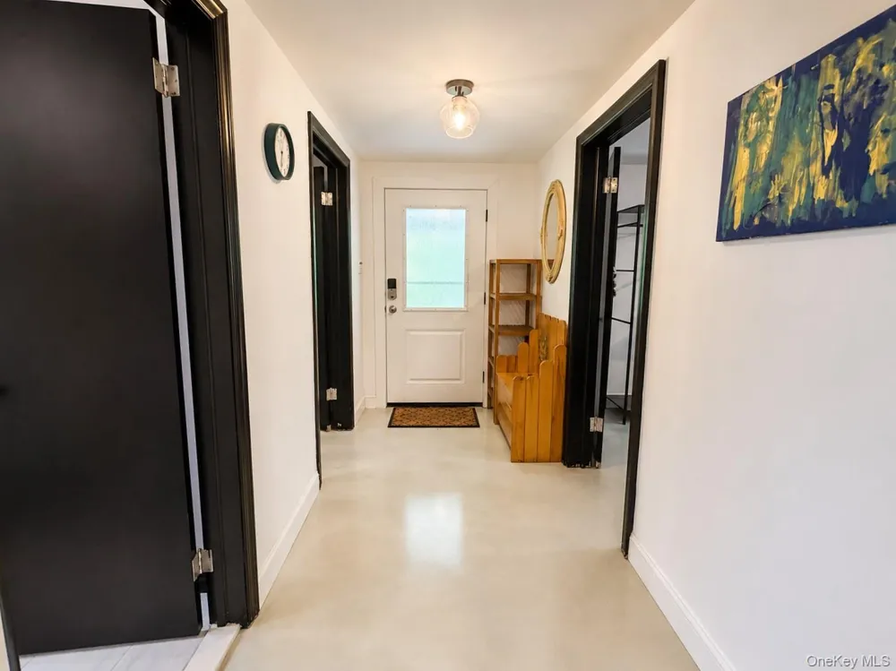 24 Andrew Paye Road Pond Eddy, NY 12770