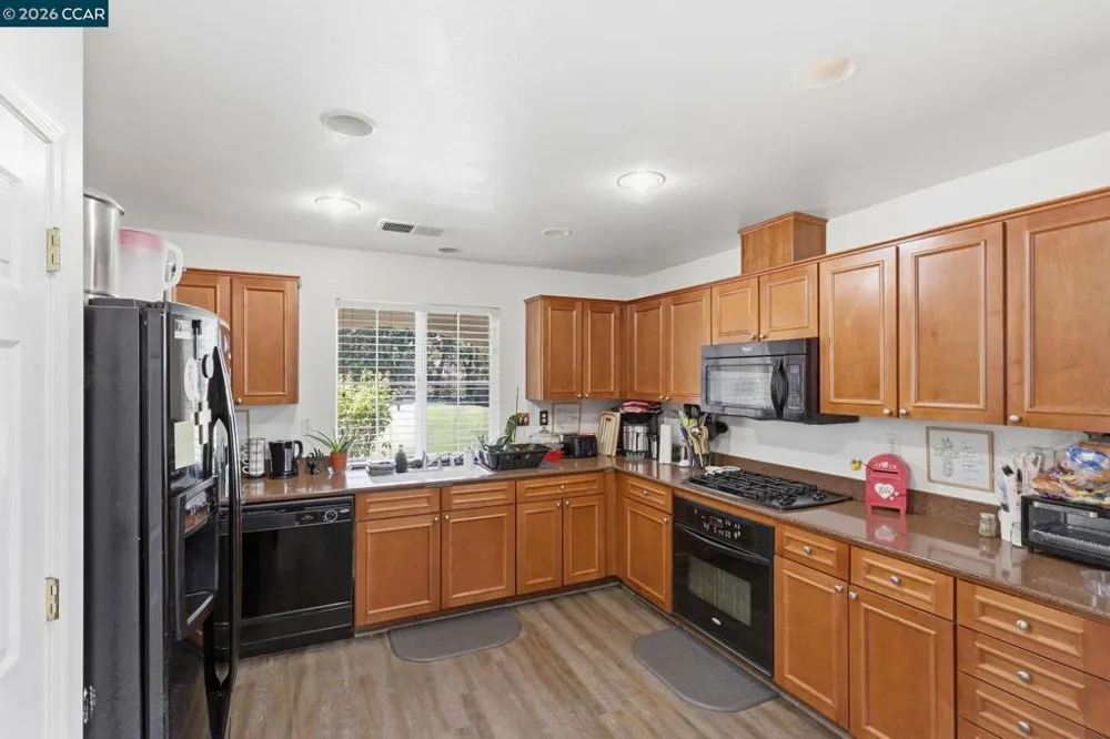 356 Turnstone Circle Pittsburg, CA 94565