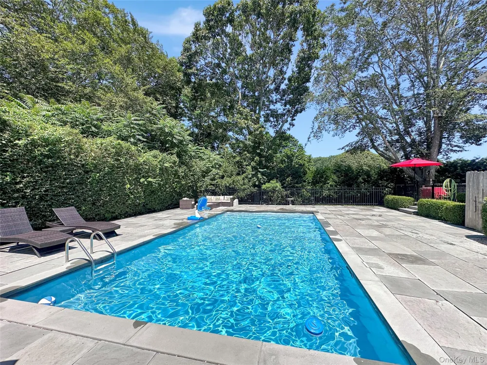 5765 Bergen Avenue Mattituck, NY 11952