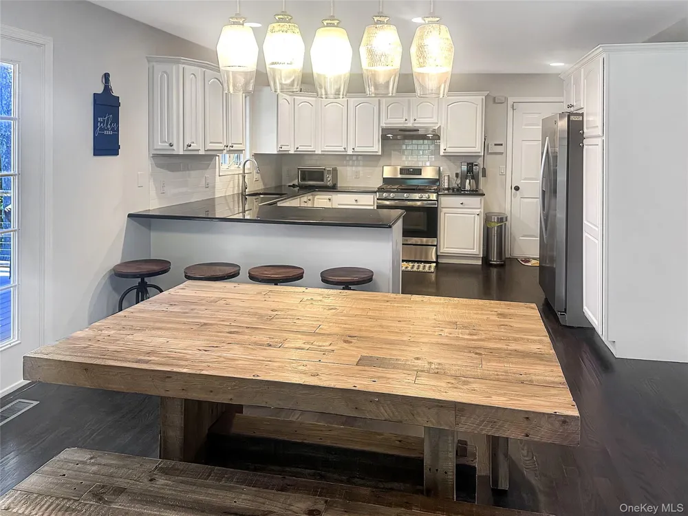 5765 Bergen Avenue Mattituck, NY 11952