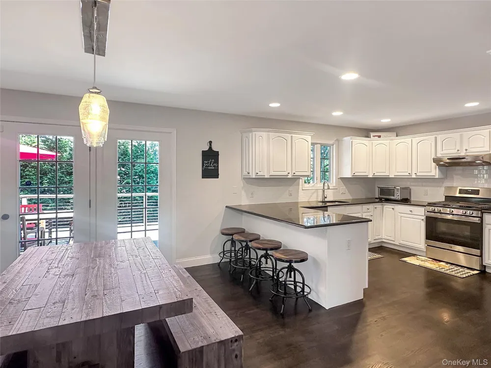 5765 Bergen Avenue Mattituck, NY 11952