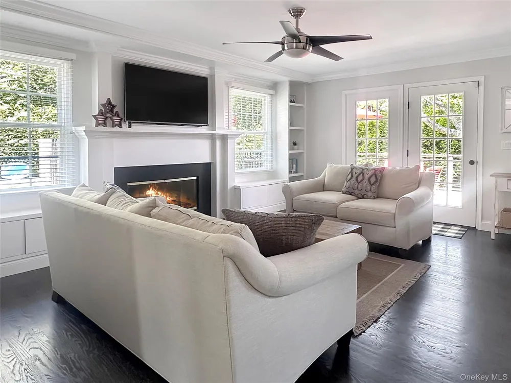 5765 Bergen Avenue Mattituck, NY 11952