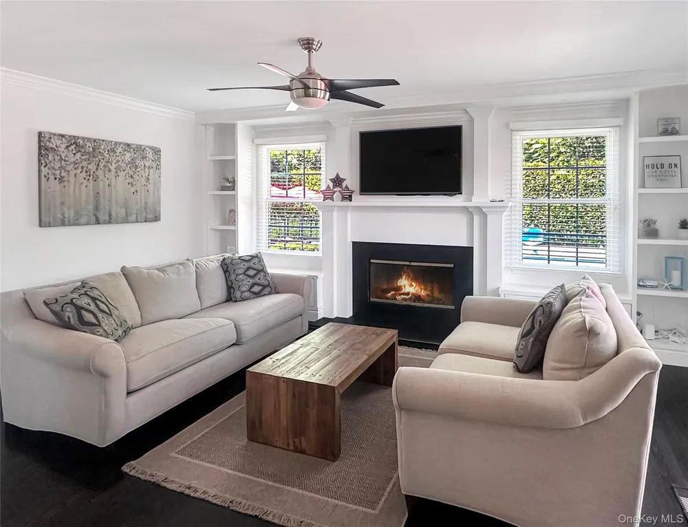 5765 Bergen Avenue Mattituck, NY 11952