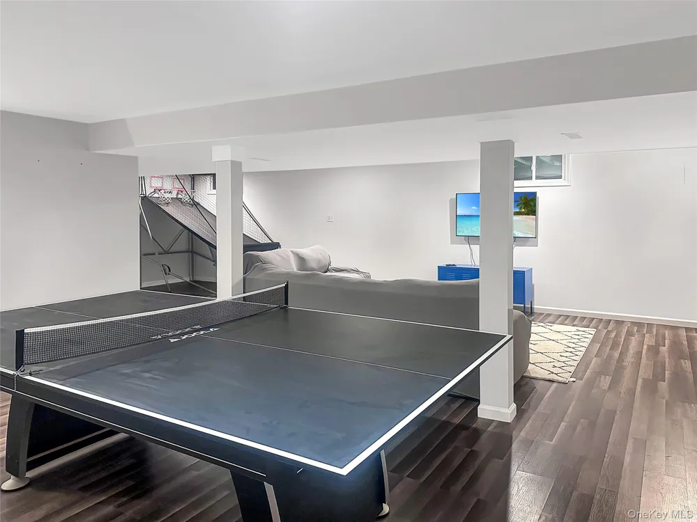 5765 Bergen Avenue Mattituck, NY 11952