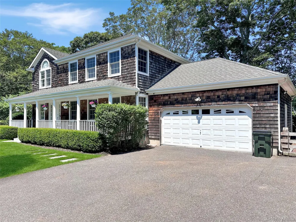 5765 Bergen Avenue Mattituck, NY 11952