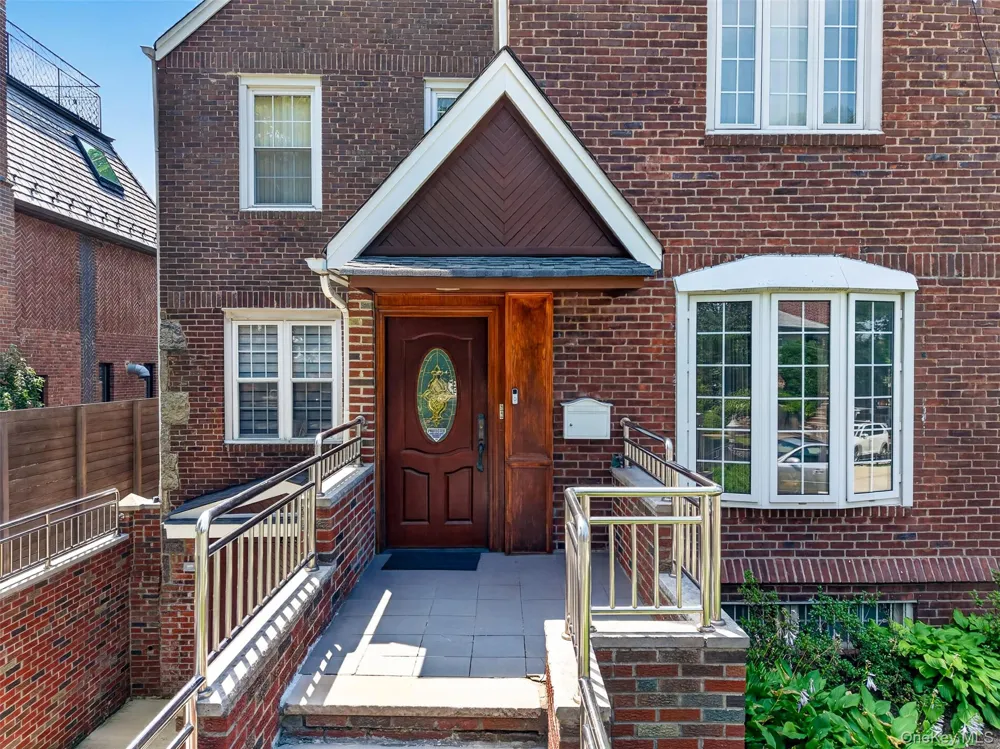 186-32 Avon Road Jamaica Estates, NY 11432