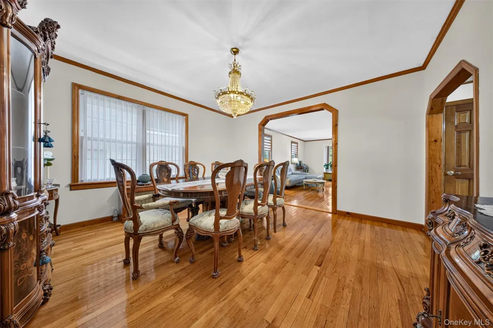 186-32 Avon Road Jamaica Estates, NY 11432