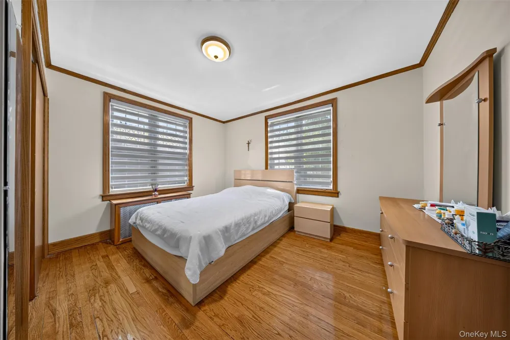186-32 Avon Road Jamaica Estates, NY 11432
