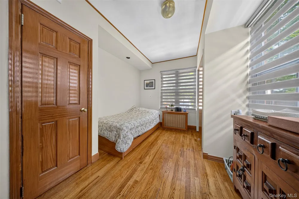 186-32 Avon Road Jamaica Estates, NY 11432