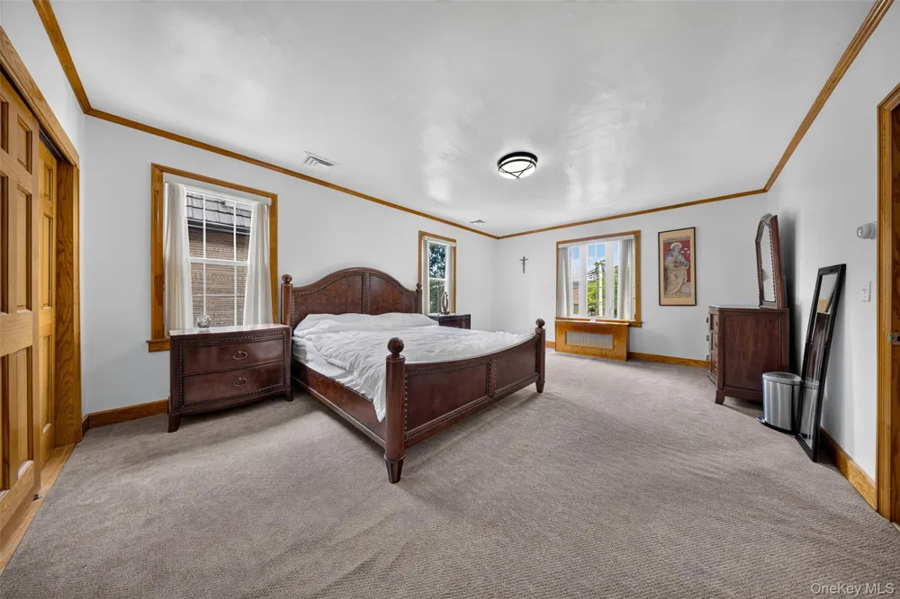 186-32 Avon Road Jamaica Estates, NY 11432