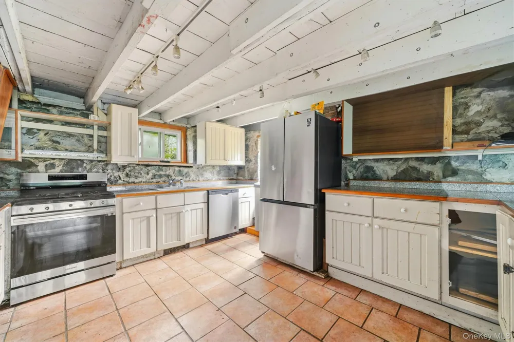 241 Meadow Avenue Chester, NY 10918