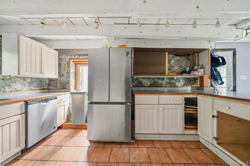 241 Meadow Avenue Chester, NY 10918