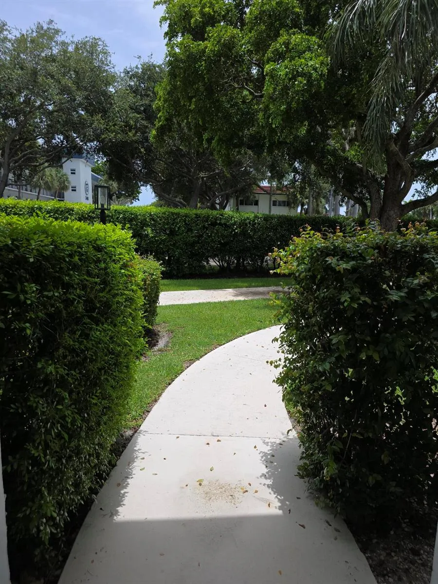 207 Tropic Isle Drive #215 Delray Beach, FL 33483