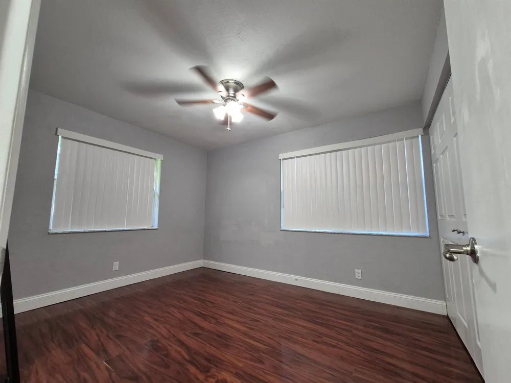 5545 Lakewood Circle #425 Margate, FL 33063