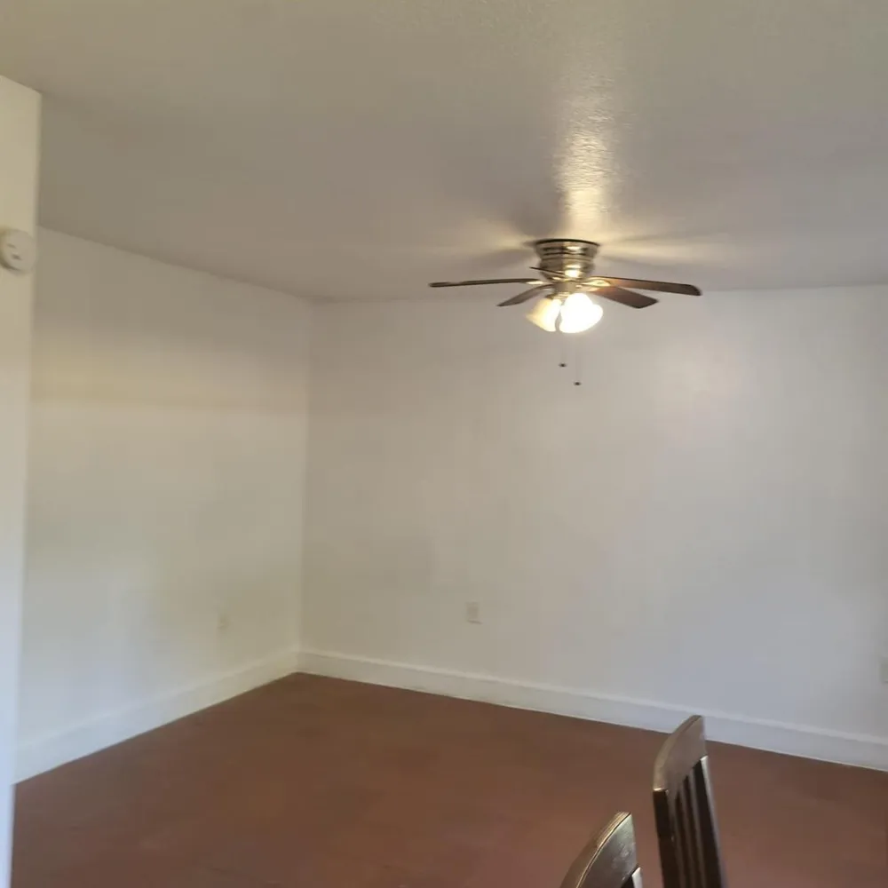 112 Newton Road #Back West Park, FL 33023