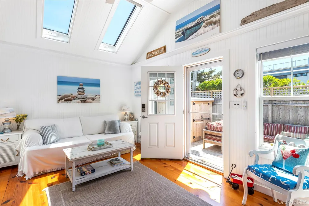 169 Main Walk Cherry Grove, NY 11782