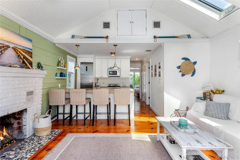 169 Main Walk Cherry Grove, NY 11782