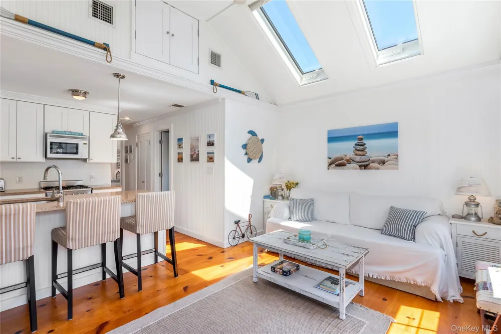 169 Main Walk Cherry Grove, NY 11782