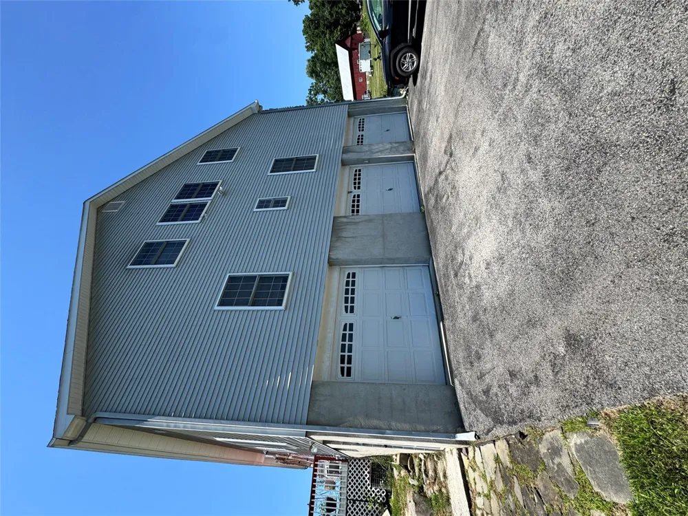 10 Willys Court Rock Tavern, NY 12575