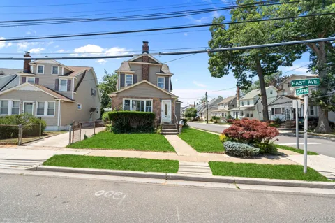 40 East Avenue