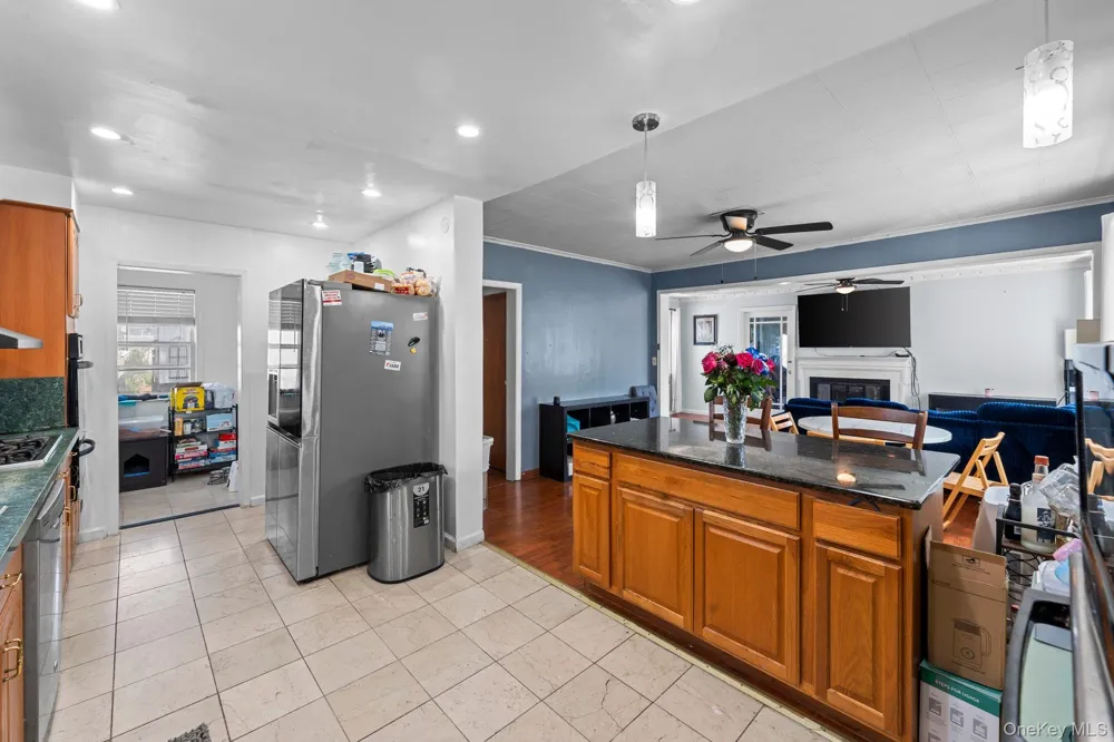 40 East Avenue Valley Stream, NY 11580