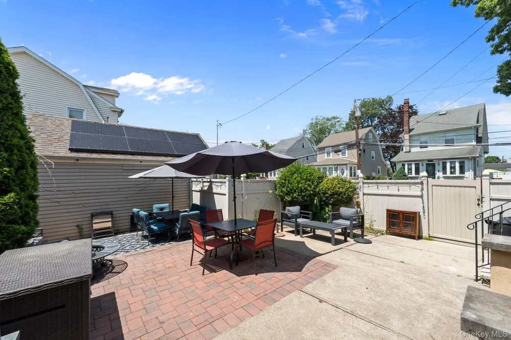 40 East Avenue Valley Stream, NY 11580