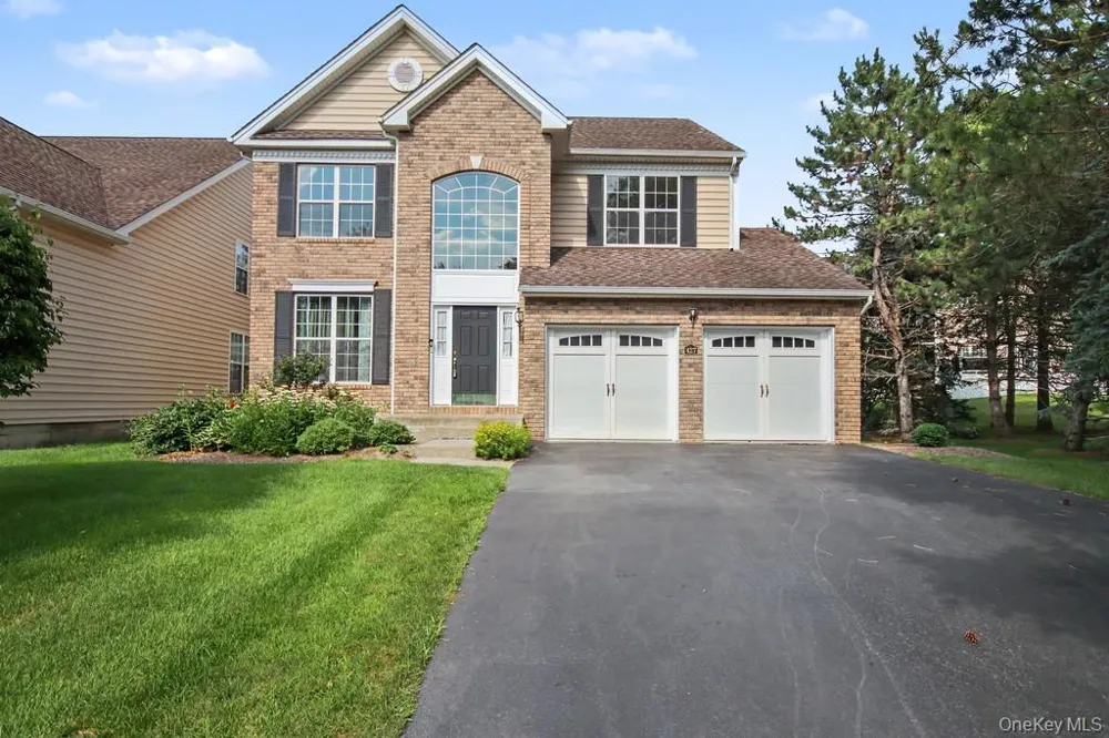 427 Vassar Place Fishkill, NY 12524