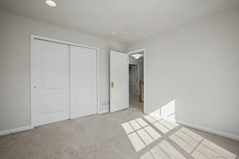427 Vassar Place Fishkill, NY 12524