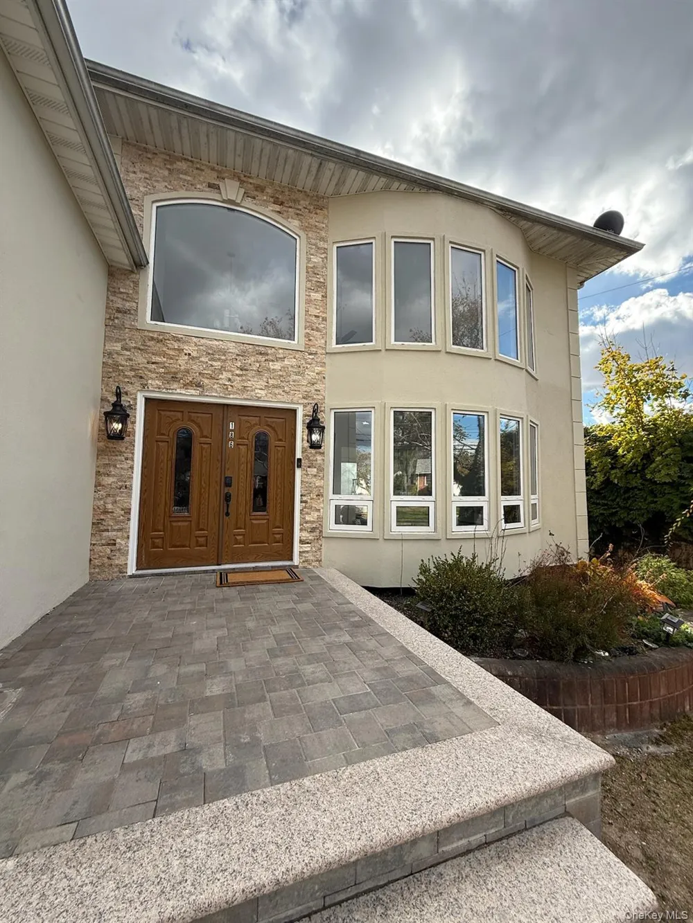 186 E Pennywood Avenue Roosevelt, NY 11575