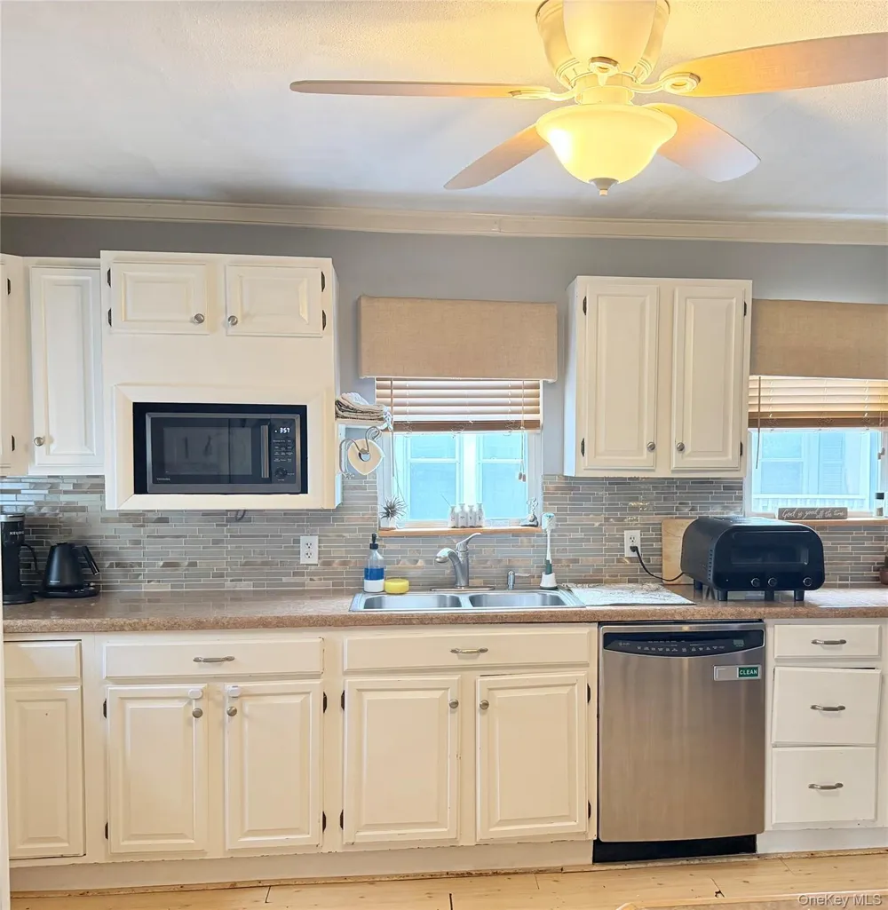 18 Pleasant Avenue Walden, NY 12586