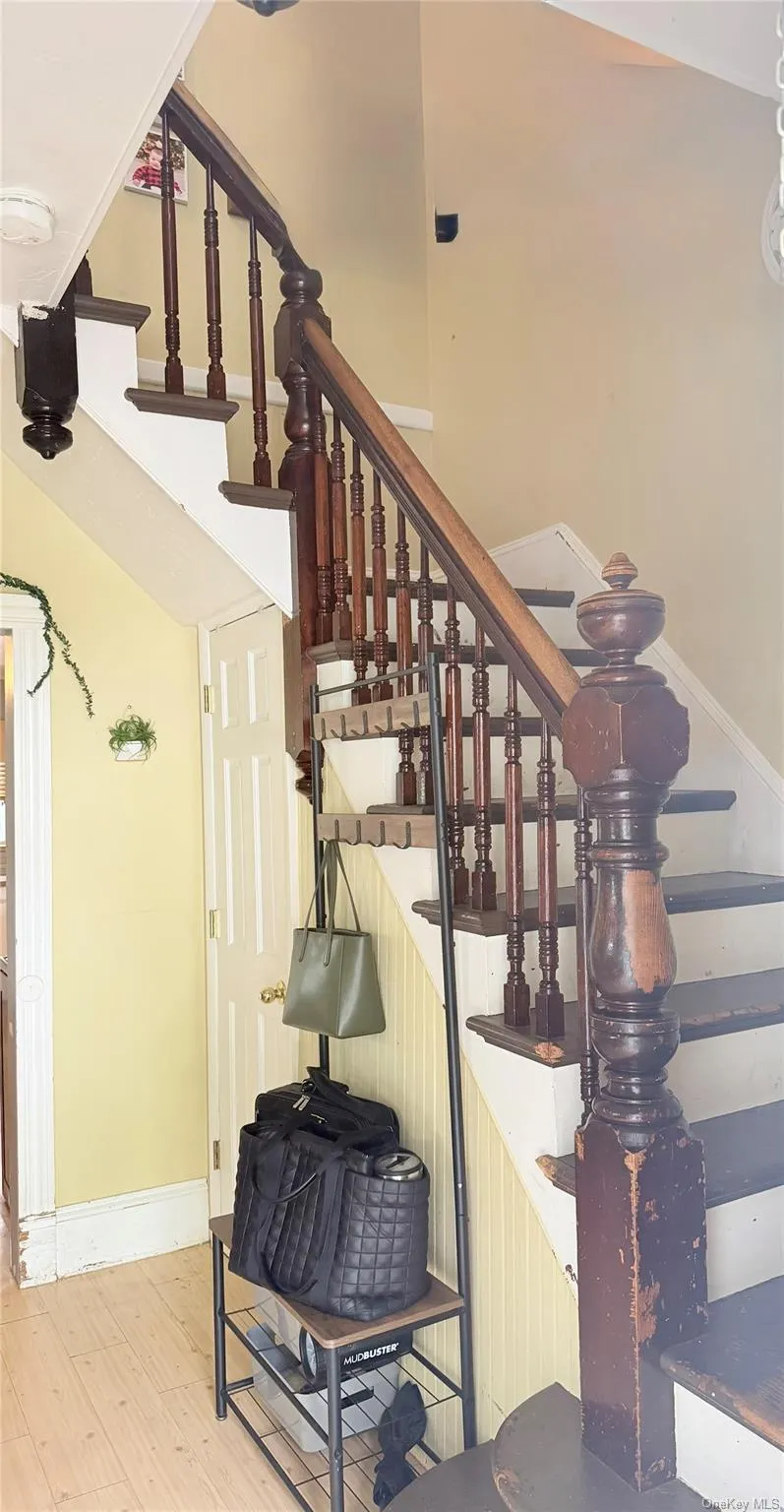 18 Pleasant Avenue Walden, NY 12586