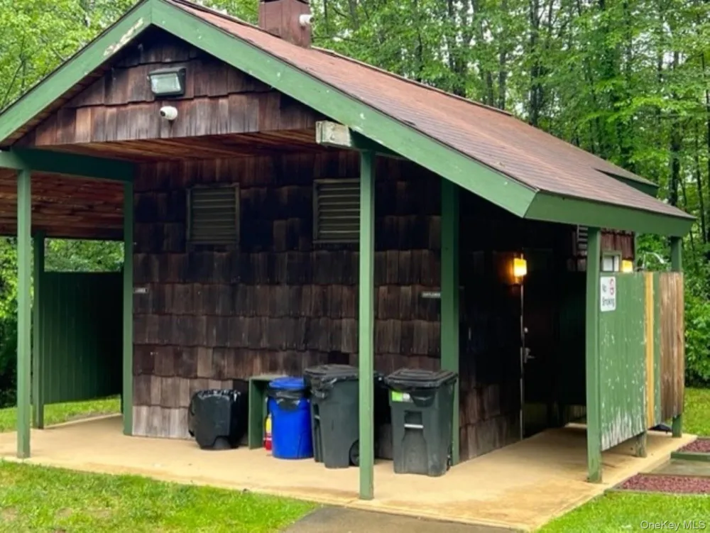315 Fox Run Lane Carmel, NY 10512
