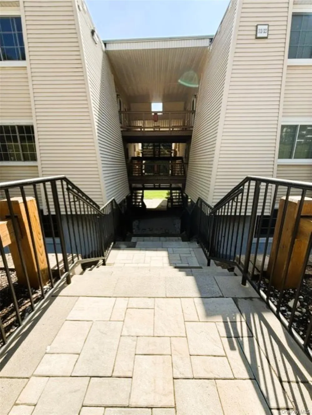 315 Fox Run Lane Carmel, NY 10512