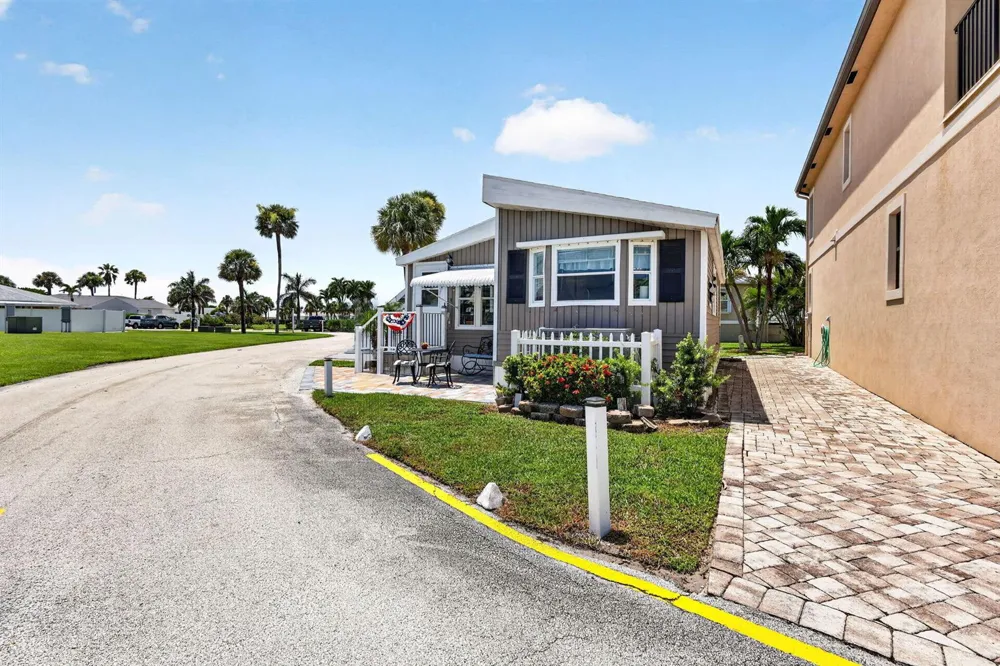 10725 S Ocean Drive #463 Jensen Beach, FL 34957
