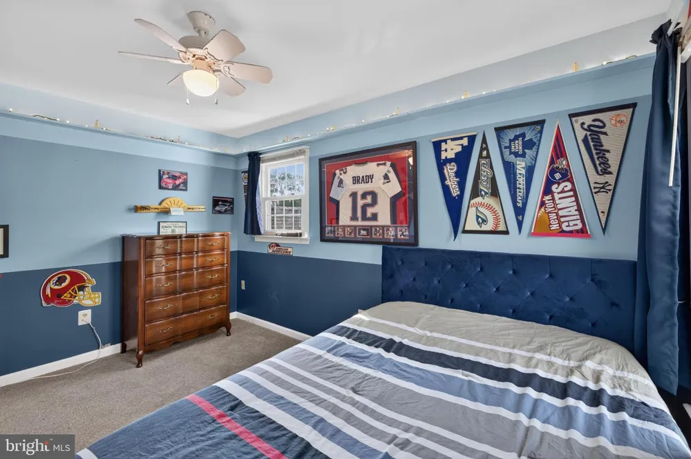 7901 LAURAL VALLEY WAY Springfield, VA 22153