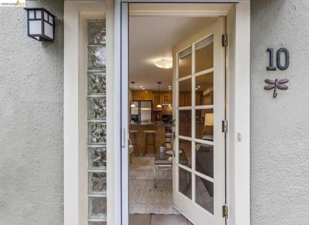 2725 Prince St. #10 Berkeley, CA 94705