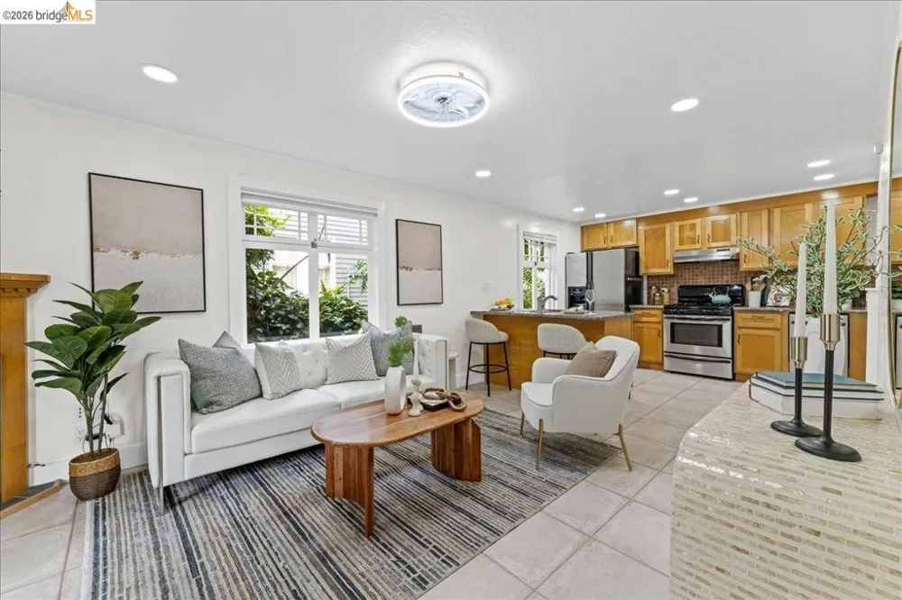 2725 Prince St. #10 Berkeley, CA 94705