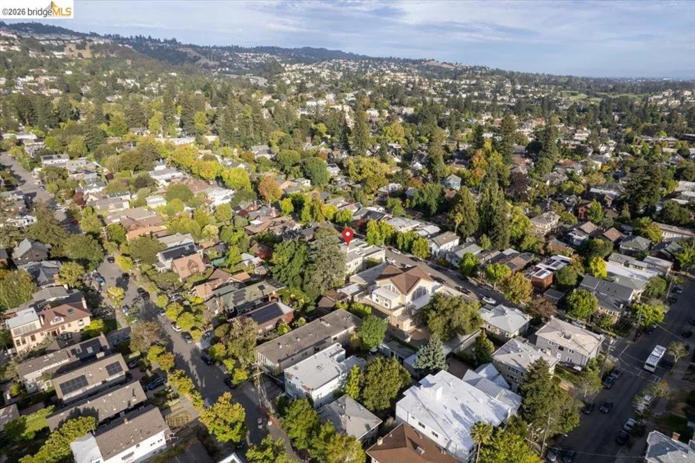 2725 Prince St. #10 Berkeley, CA 94705