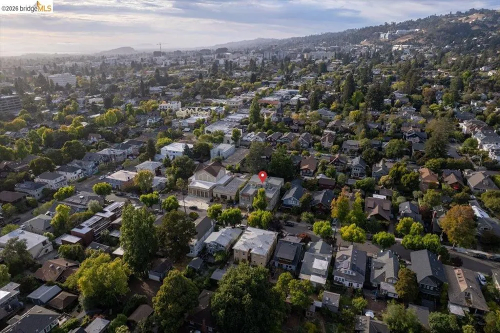 2725 Prince St. #10 Berkeley, CA 94705