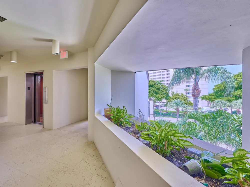 1117 Marine Way E #K4l North Palm Beach, FL 33408