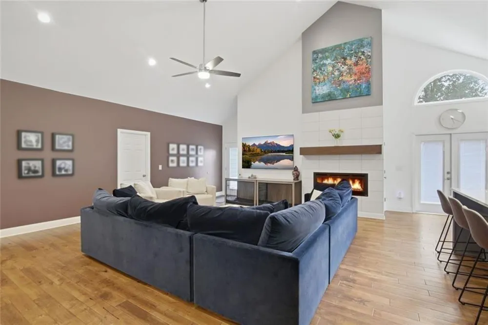 5384 Harris Circle Dunwoody, GA 30338